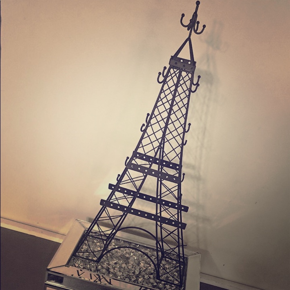 Jewelry holder